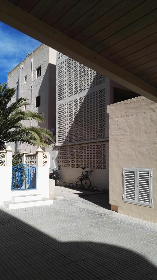 Apartamentos Formentera Copacabana 18 Es Pujols Exterior foto